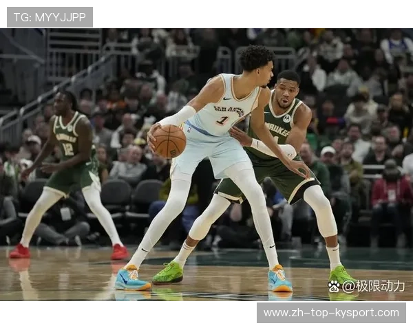 字母哥连续取分,雄鹿在主场掌握主动权